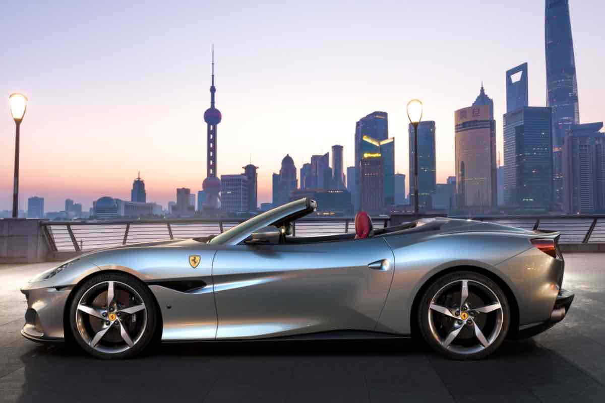 Nuova Ferrari Portofino 