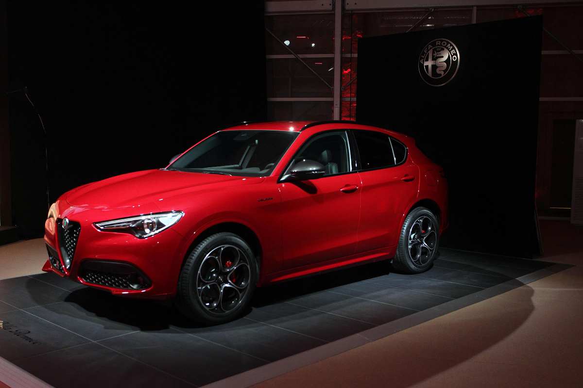 Alfa Romeo Stelvio anticipazioni nuovo modello