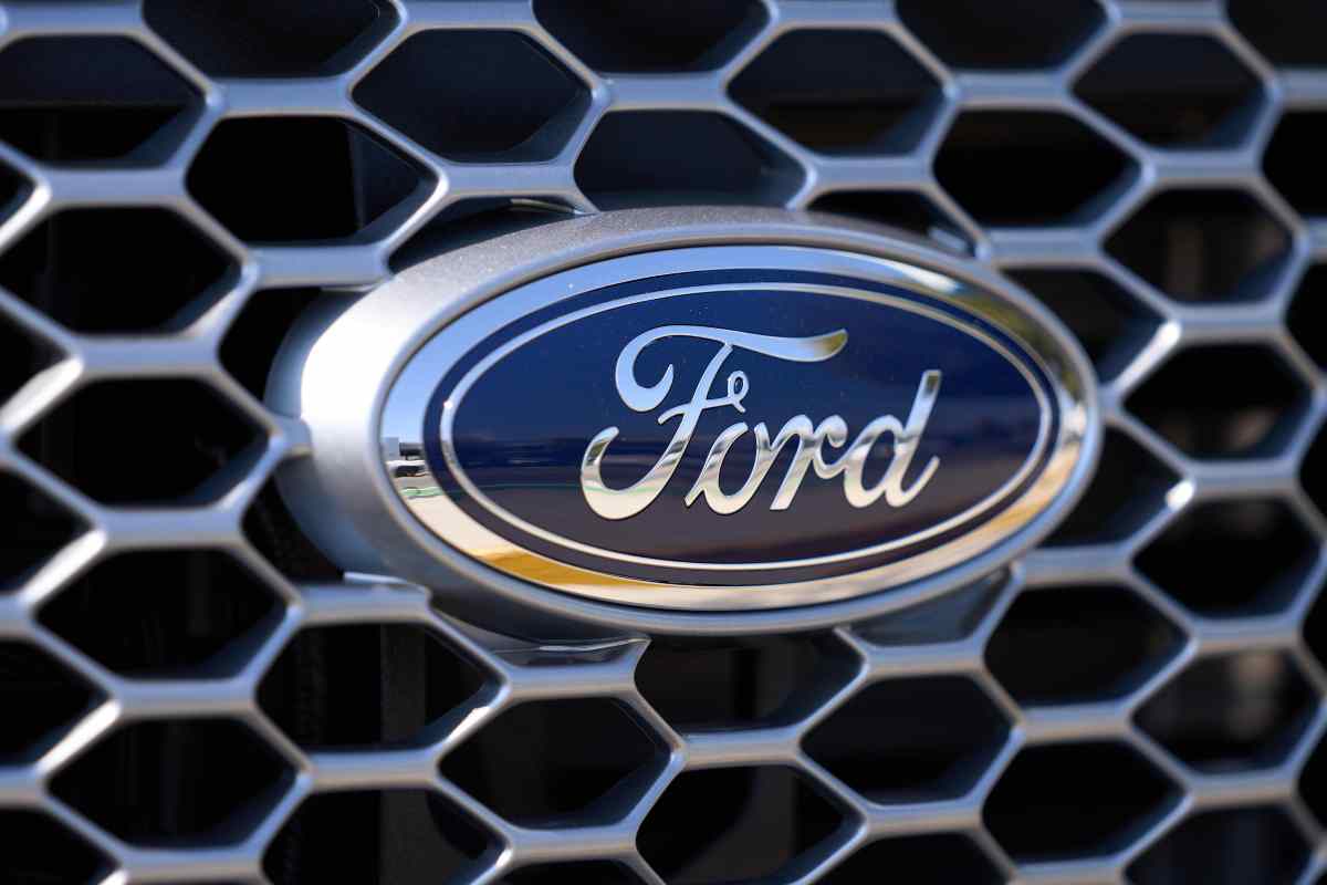 Ford, scatta il maxi richiamo: ecco i modelli coinvolti, il problema è molto serio
