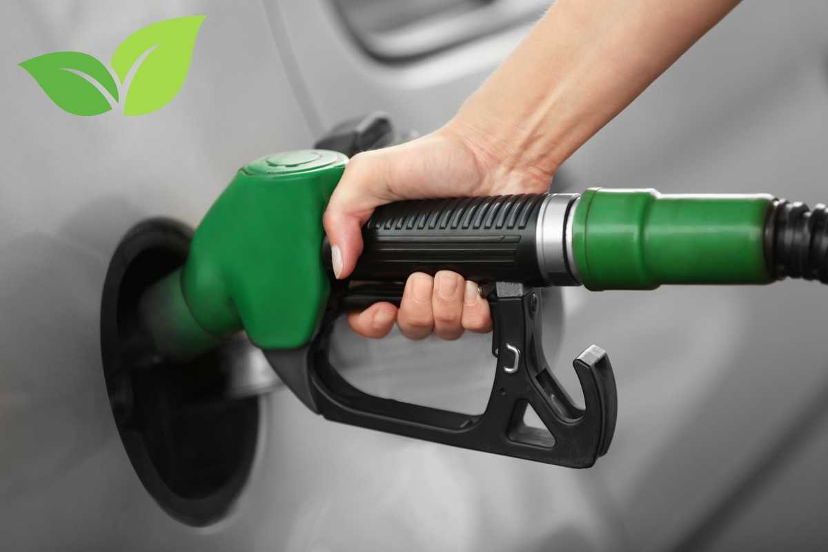 Che fine farà il diesel? Spunta una mezza speranza: c'è il carburante che può riportarlo in auge
