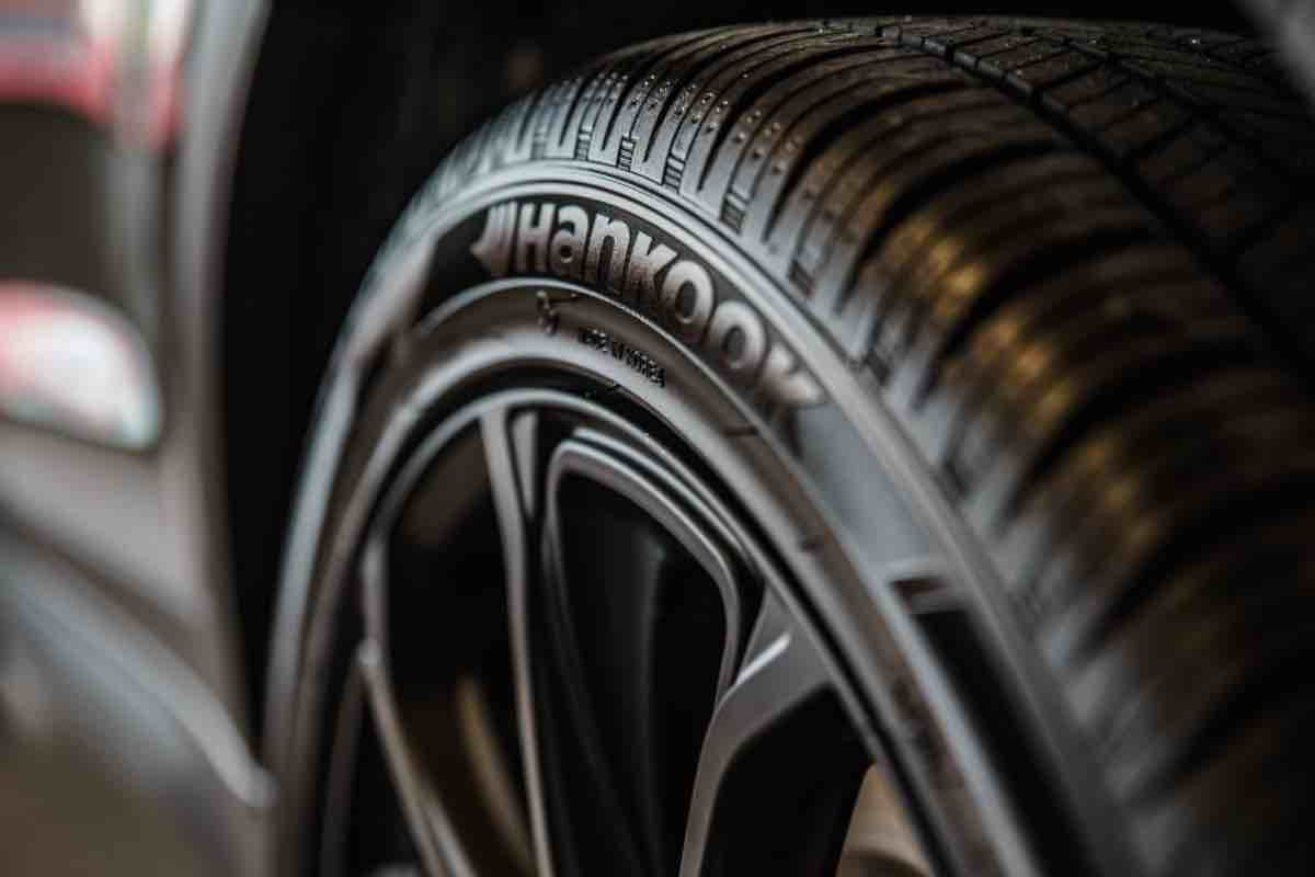 Pneumatici queste auto li distruggono