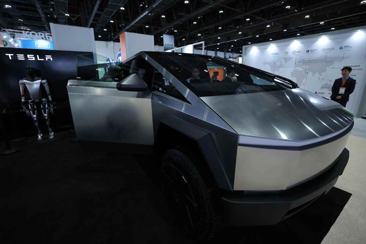 Le difficoltà di Tesla con il Cybertruck