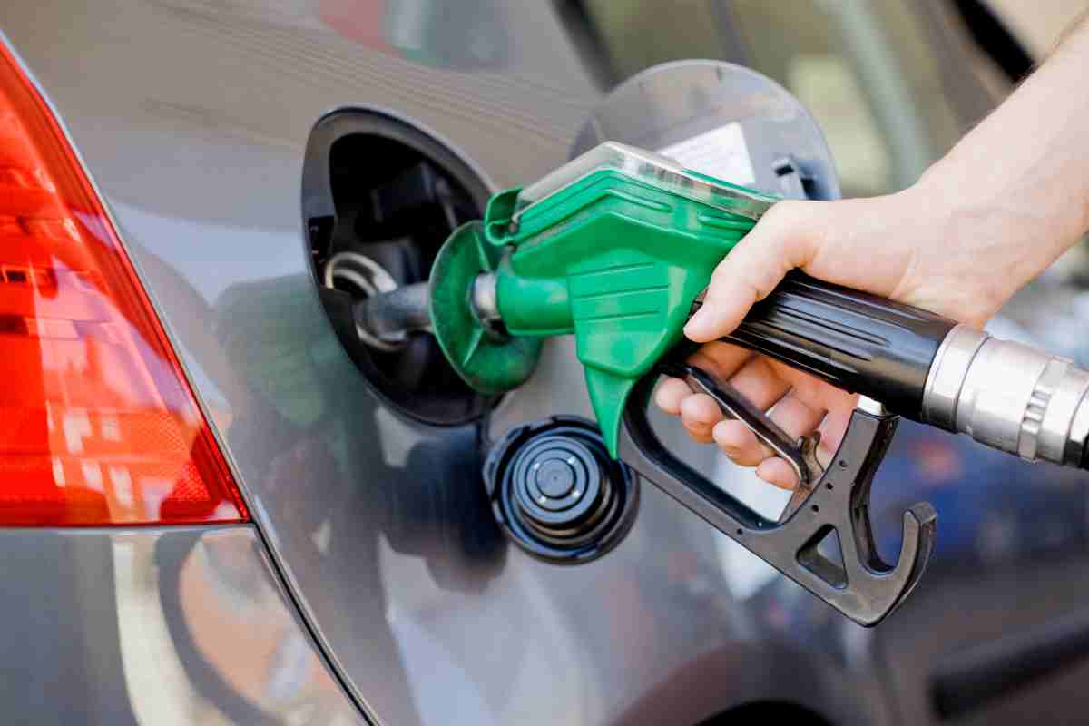 benzina diesel prezzi