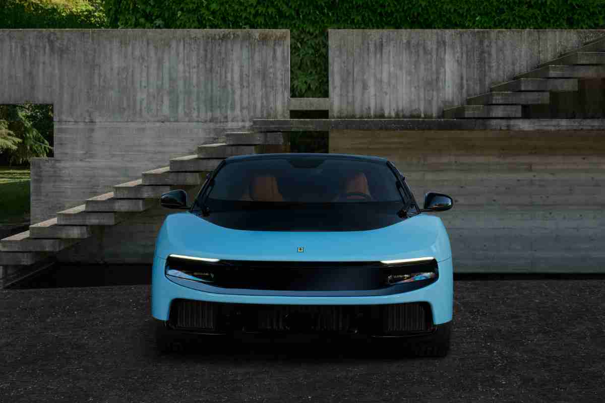 ferrari luce