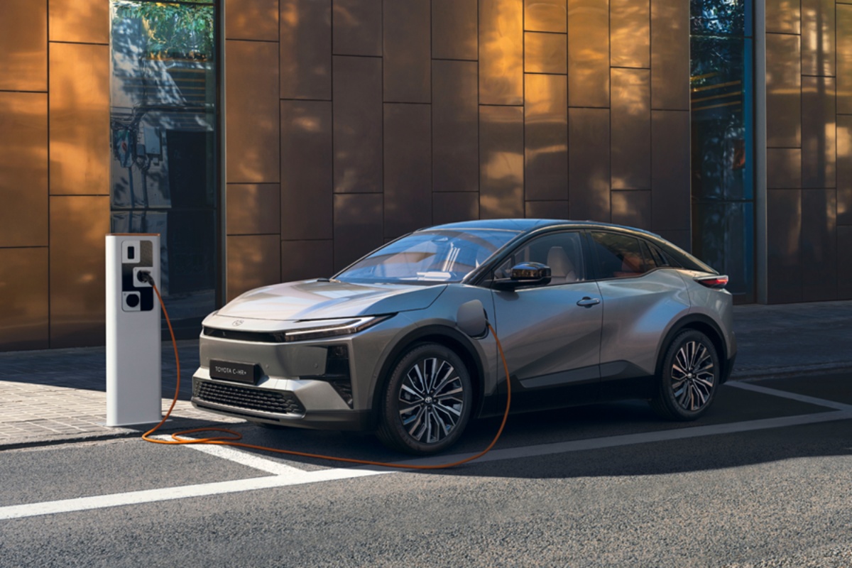 toyota c-hr+